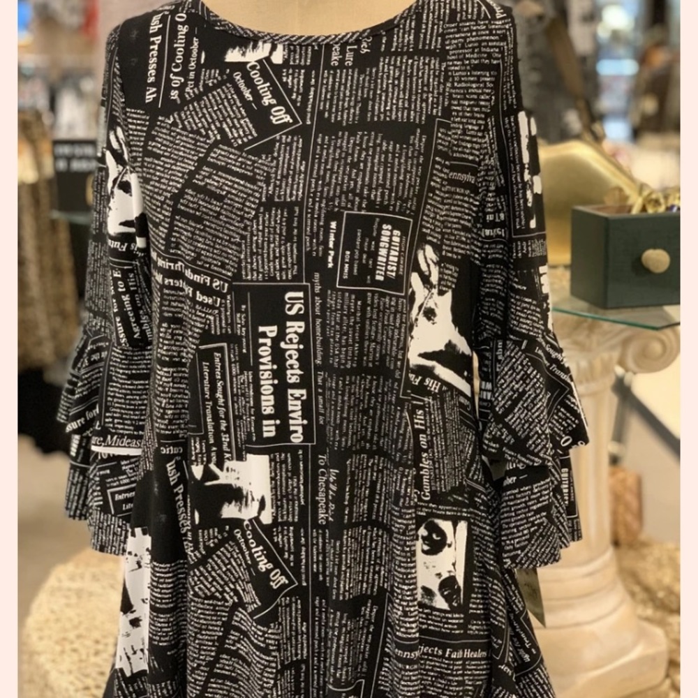 Black and white Zadie B’s Tunic Top